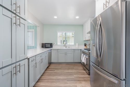 1785 Ridge View Dr, San Diego, CA 92105-5232