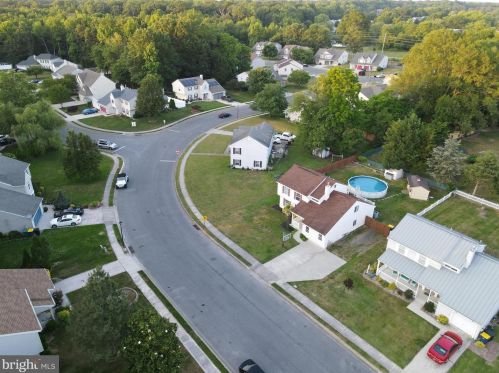 9 Heatherfield Way, Dover DE  19904-9752 exterior