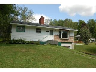 72 Clifton St, Barre, VT 05641-3237