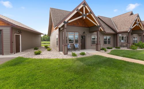140 Colman Ct, Saint Joseph MN  56374 exterior