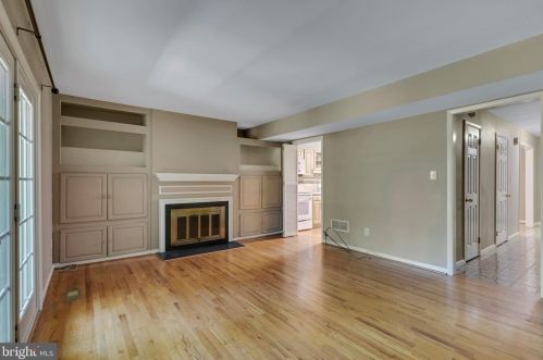 3102 Sapphire Ct, Wilmington DE  19810-2241 exterior
