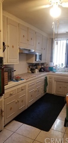 8355 Willis Ave, Van Nuys, CA 91402-3550