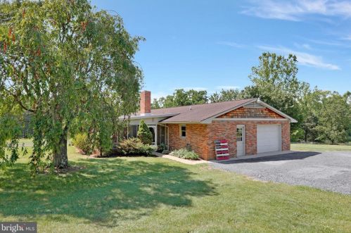 2204 Brook Creek Rd, Toms Brook VA  22660-2544 exterior