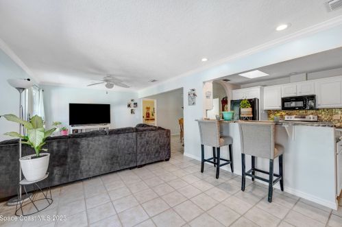 221 Degan Pl, Sebastian FL  32958-4509 exterior