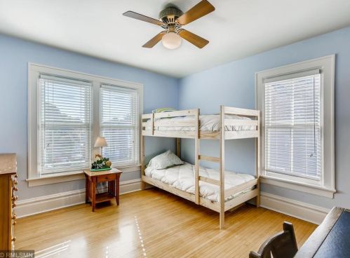 1006 3 St, Stillwater MN 55082-6220 exterior