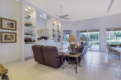 3132 Dominica Way, Naples FL 34119-1606 exterior