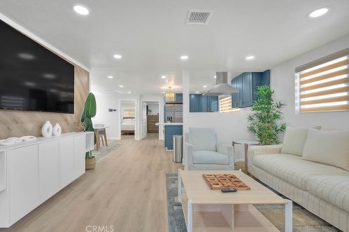 144 Main St, Lake Elsinore CA  92530-3826 exterior