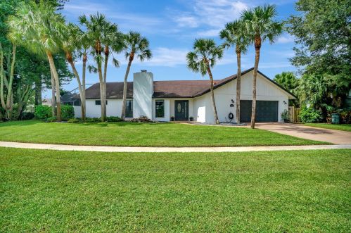 1369 Sailboat Cir, West Palm Beach, FL 33414-5523