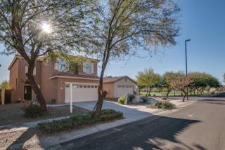 4049 Wagon Ct, Gilbert, AZ 85297-8395