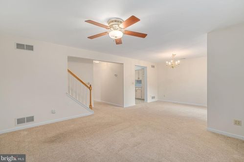 7772 Cross Creek Cir, Breinigsville PA  18031-1317 exterior