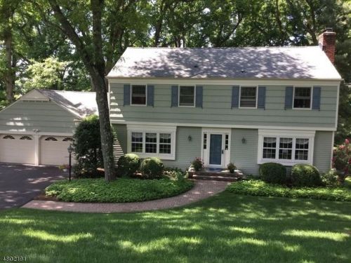 110 Huron Dr, Chatham Township, NJ 07928-1238