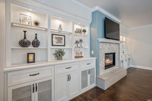 416 Emily Rose Cir, Windsor CA  95492-7732 exterior