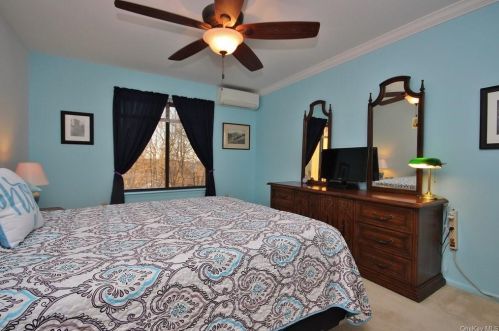 34 Hudson View Hl, Crotonville NY  10562-3327 exterior