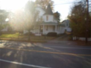 811 Main St, Warren, RI 02885-4325