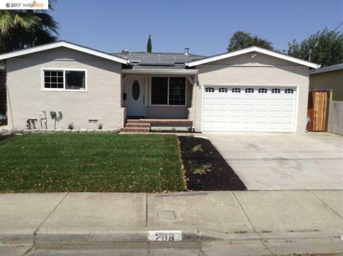 208 Thomas Way, West Pittsburg, CA 94565-4774