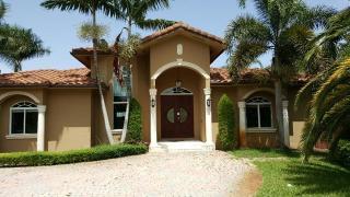 2055 143rd Ct, Miami, FL 33175-8072