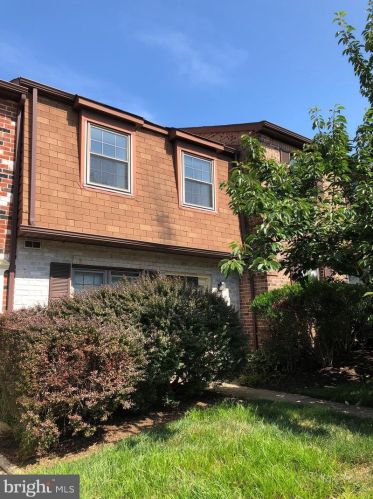 344 Glen Way, Melrose Park, PA 19027-1740