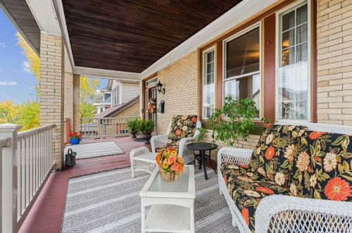 3100 Pinehurst Ave, Pittsburgh, PA 15216-2437