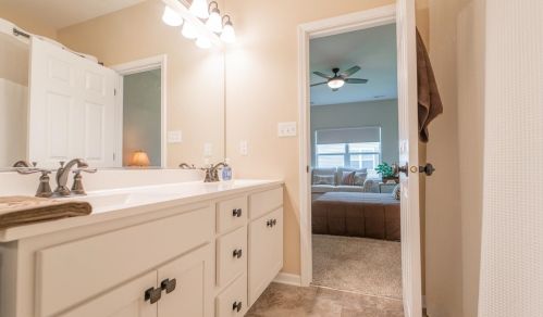 950 117th Pl, Crown Point IN  46307-7174 exterior