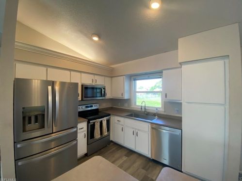 4328 6th Ave, Cape Coral FL  33914-7506 exterior