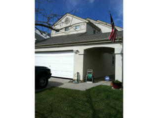 931 Mantelli Dr, Gilroy, CA 95020-7528