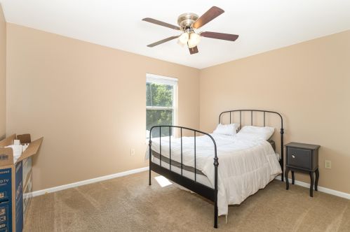 7564 Thunder Ridge Dr, Florence KY  41042-8268 exterior