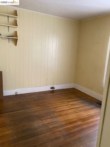 6035 Holway St, Oakland CA  94621-4137 exterior