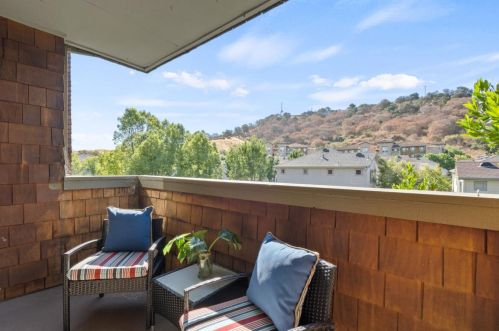 1640 La Terrace Cir, San Jose CA 95123-5316 exterior