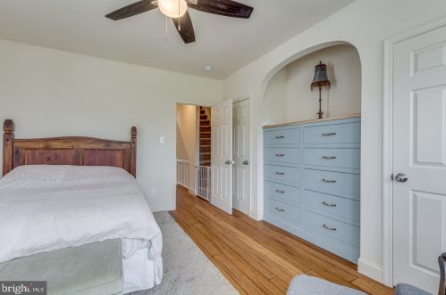 135 Haddon Ave, Camden NJ  08108-1033 exterior