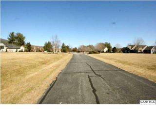 11 Deer Springs Ln, Roseland, VA 22967-8062
