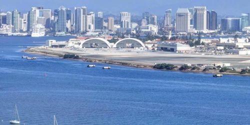 2900 Nichols St, San Diego CA 92106-3426 exterior