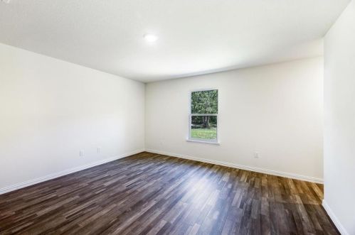 2208 Sayle St, Greenville TX  75401-3138 exterior