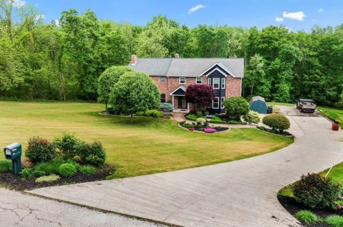 39 Valleyview Rd, Scenery Hill, PA 15360-1001