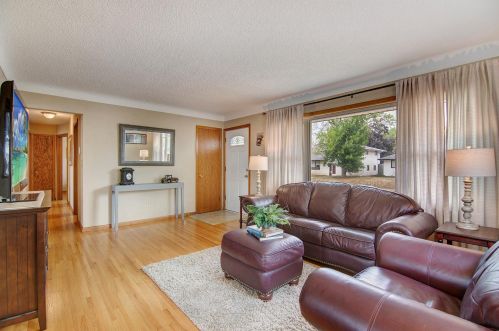 151 Poplar St, South Saint Paul MN  55075-3519 exterior