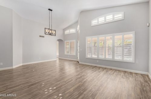 1455 Toledo St, Gilbert AZ  85295-5614 exterior