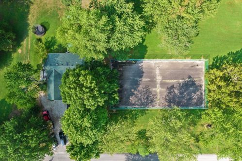 1755 Stuttgart Dr, Saint Martin OH  45118-8435 exterior