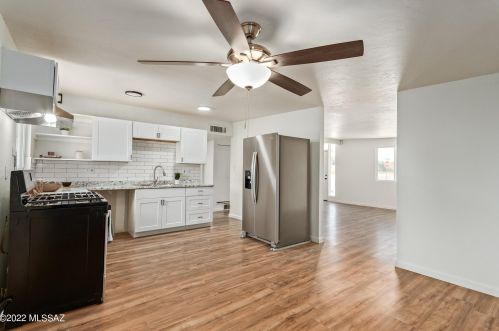 7451 Juarez St, Tucson AZ  85710-5549 exterior