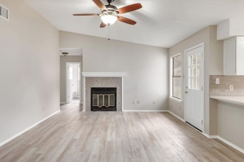 12905 Campos Dr, Austin TX  78727-7041 exterior
