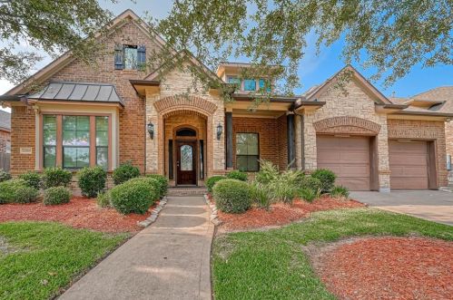 12919 Southern Rdg Dr, Pearland TX  77584-3699 exterior