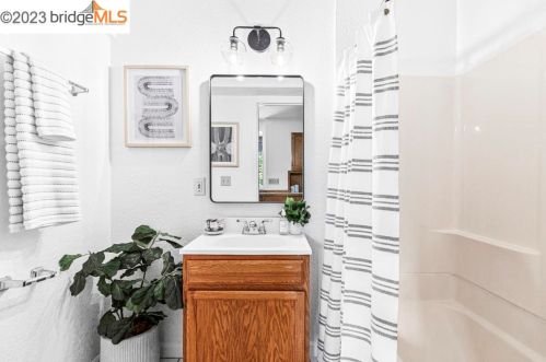 2400 Eunice St, Berkeley CA  94708-1645 exterior