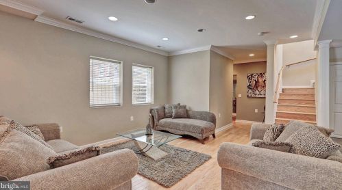 7127 Roosevelt Ave, Falls Church VA  22042-1623 exterior