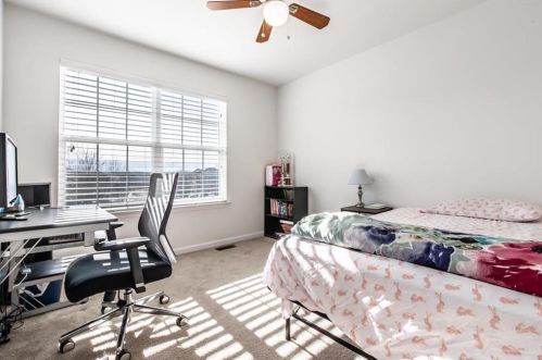 959 King Way, Breinigsville PA  18031-1484 exterior