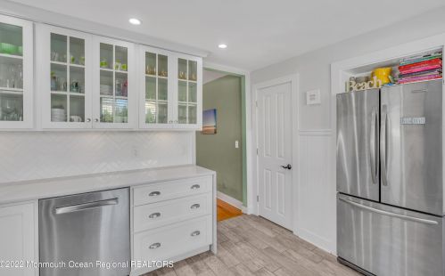 1817 Greenwood Ter, Belmar NJ 07719-2912 exterior