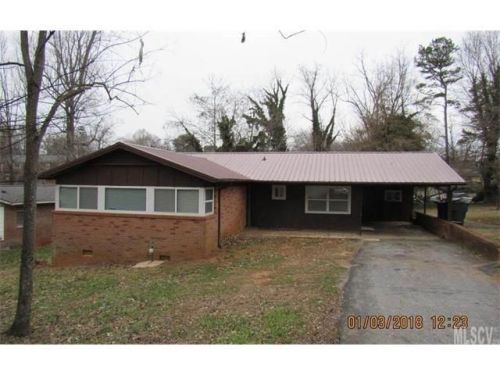 1409 8th Ave, Conover, NC 28613-2306