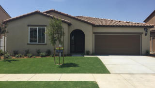 313 White Alder Dr, Bakersfield CA  93314 exterior
