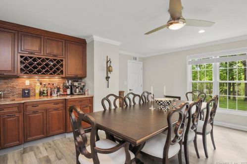 128 Garwood Rd, Bridgeport CT  06611-2220 exterior