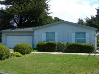 855 Jackson Ave, Bandon, OR 97411-9511