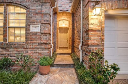 7911 Eagle Trl, Dallas, TX 75238-4118