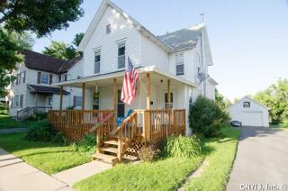 622 Hancock St, Watertown, NY 13601-2129