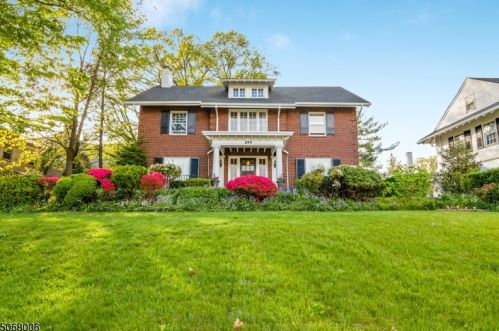 244 Ridgewood Ave, Glen Ridge, NJ 07028-1425